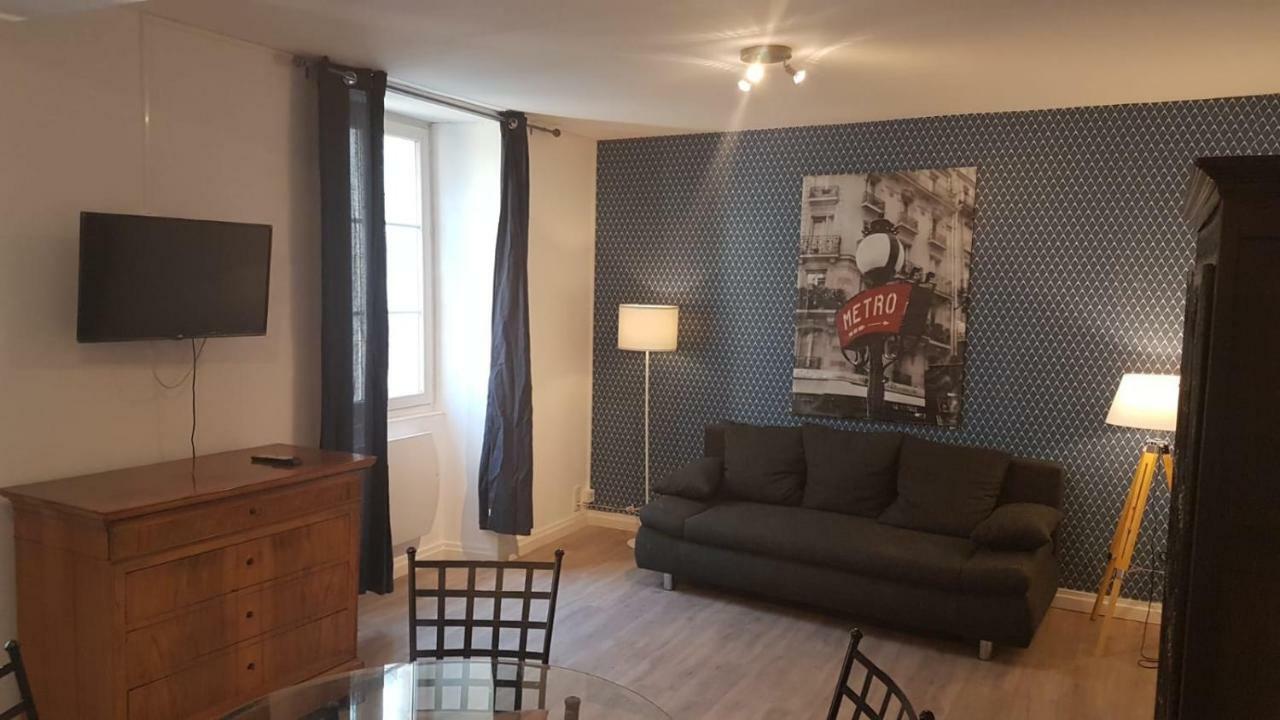 Studio Renove Centre Mansle Apartment Ngoại thất bức ảnh